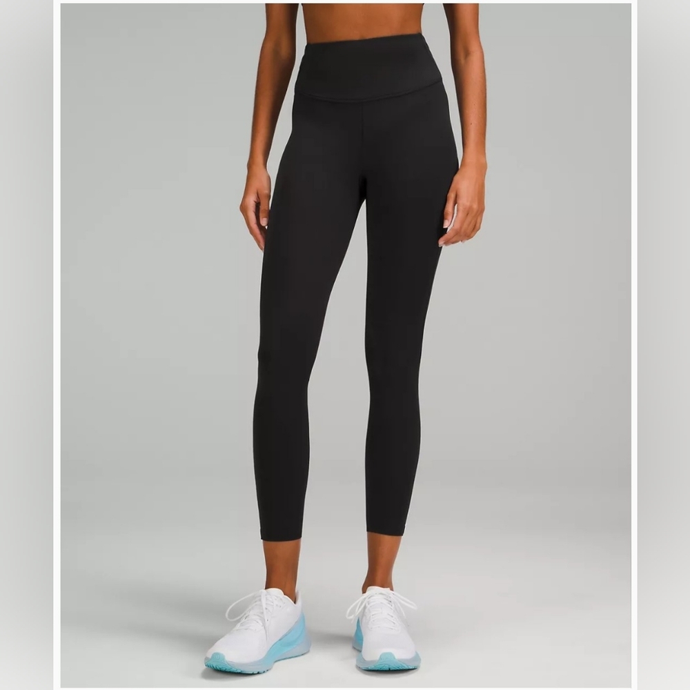 LULULEMON Leggings Size 10 Mesh Detail High Rise Black Womens Key Pockets